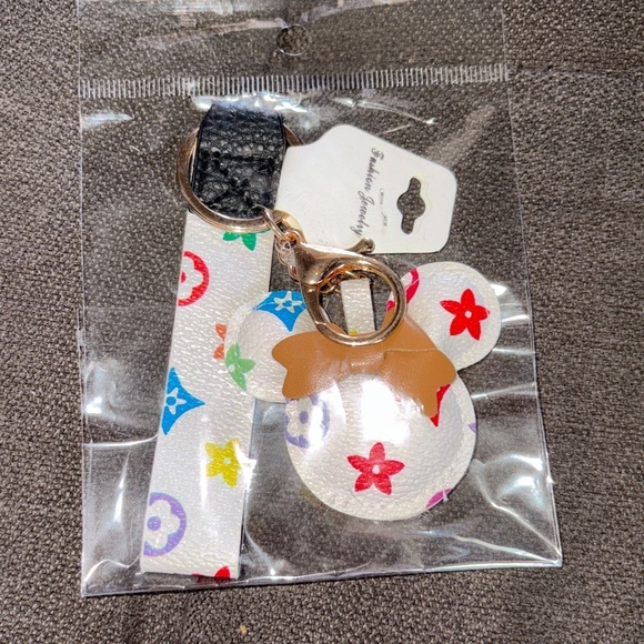 Fashion Jewelry Accessories - Colorful Mickey Mouse Flower Keychain